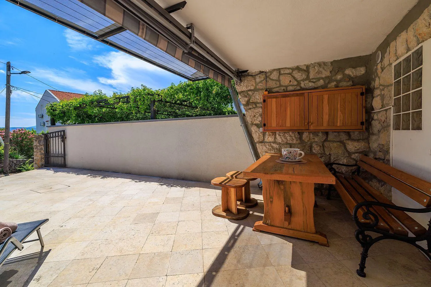 Helles Studio-Apartment Nur 350 Meter Zum Strand Mit Grill, Privatparkplatz, Liege Dramalj