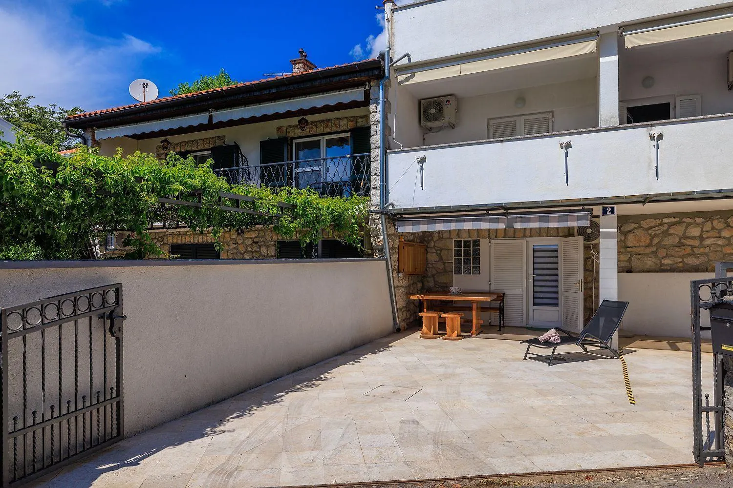 Apartment Helles Studio-Apartment Nur 350 Meter Zum Strand Mit Grill, Privatparkplatz, Liege Dramalj